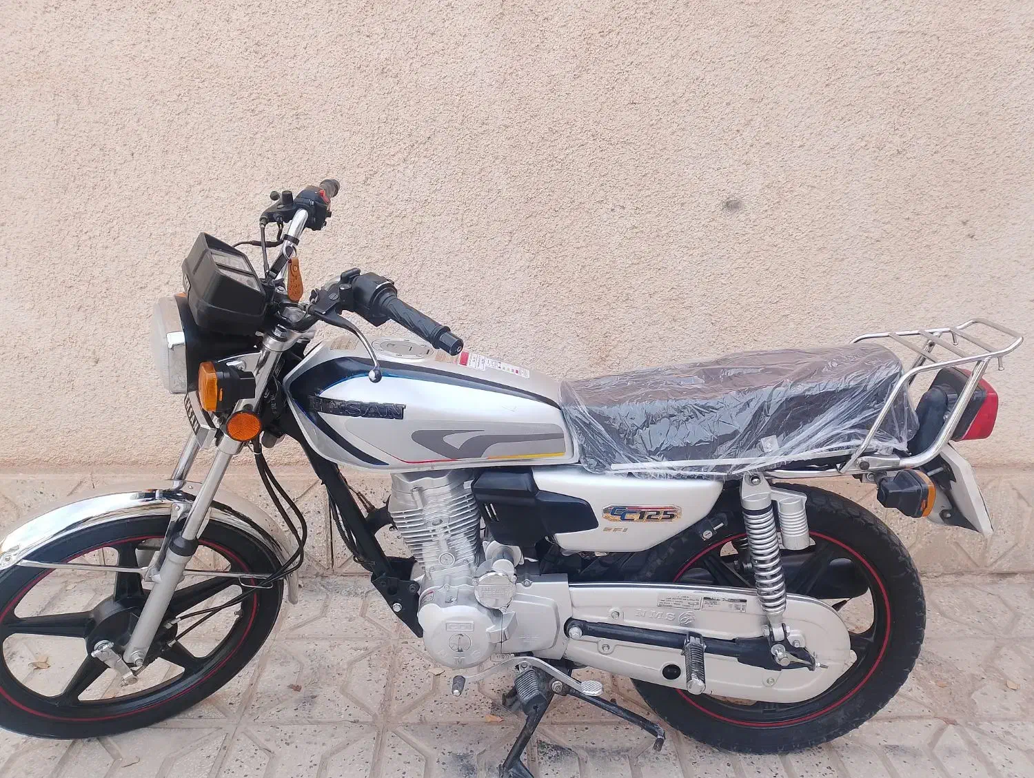 موتور احسان 99پلمپ کارت سوخت بیمه دزدگیر استارتی|موتورسیکلت|کاشمر, |دیوار