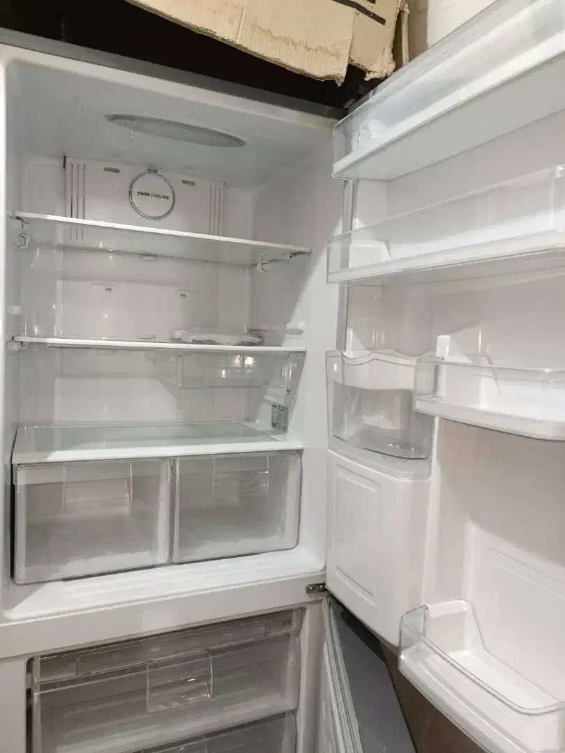 یخچال فریزر|یخچال و فریزر|شیراز, شهرک امام حسن|دیوار