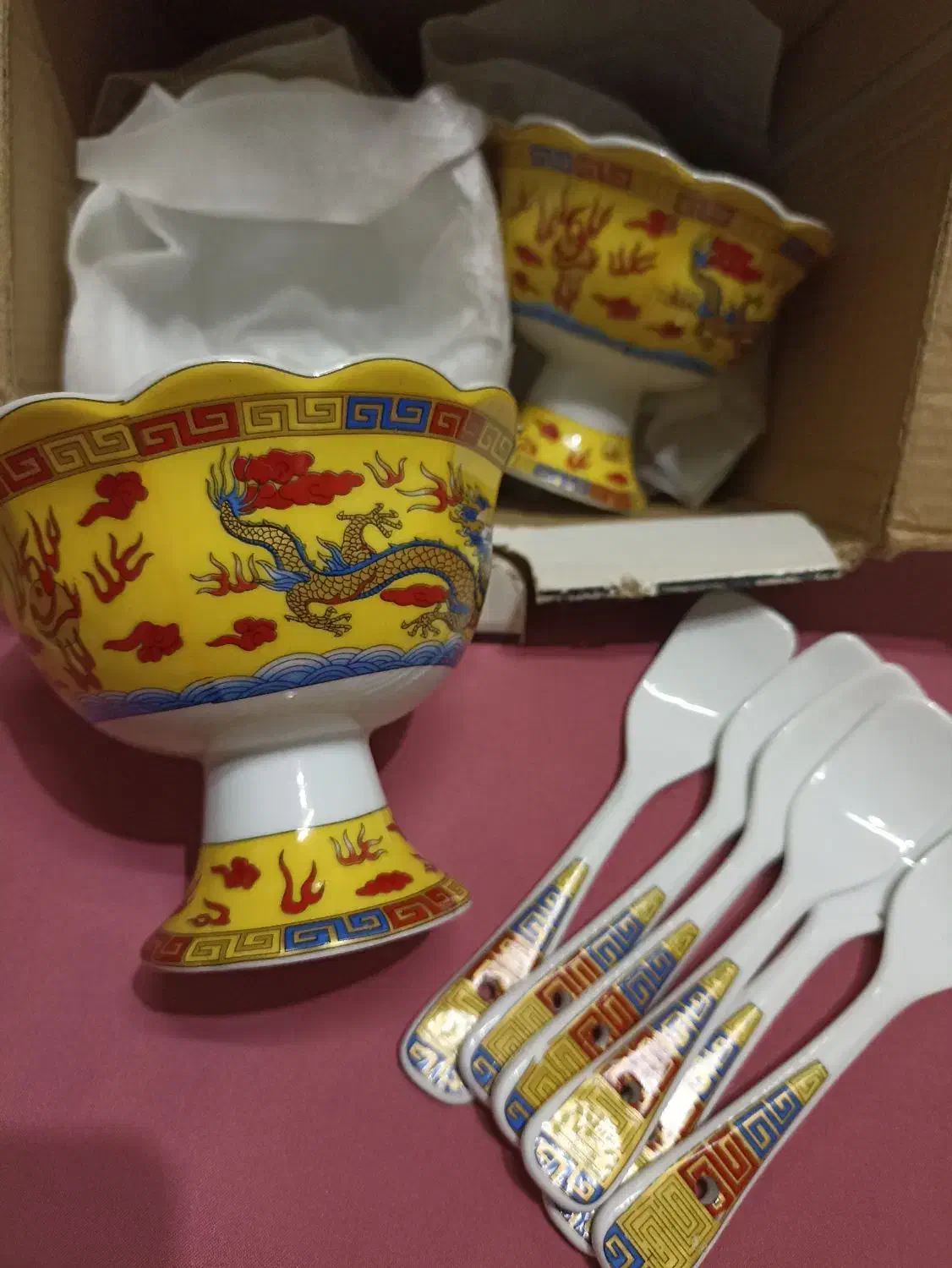 بستنی خوری|ظروف سرو و پذیرایی|آستانه اشرفیه, |دیوار