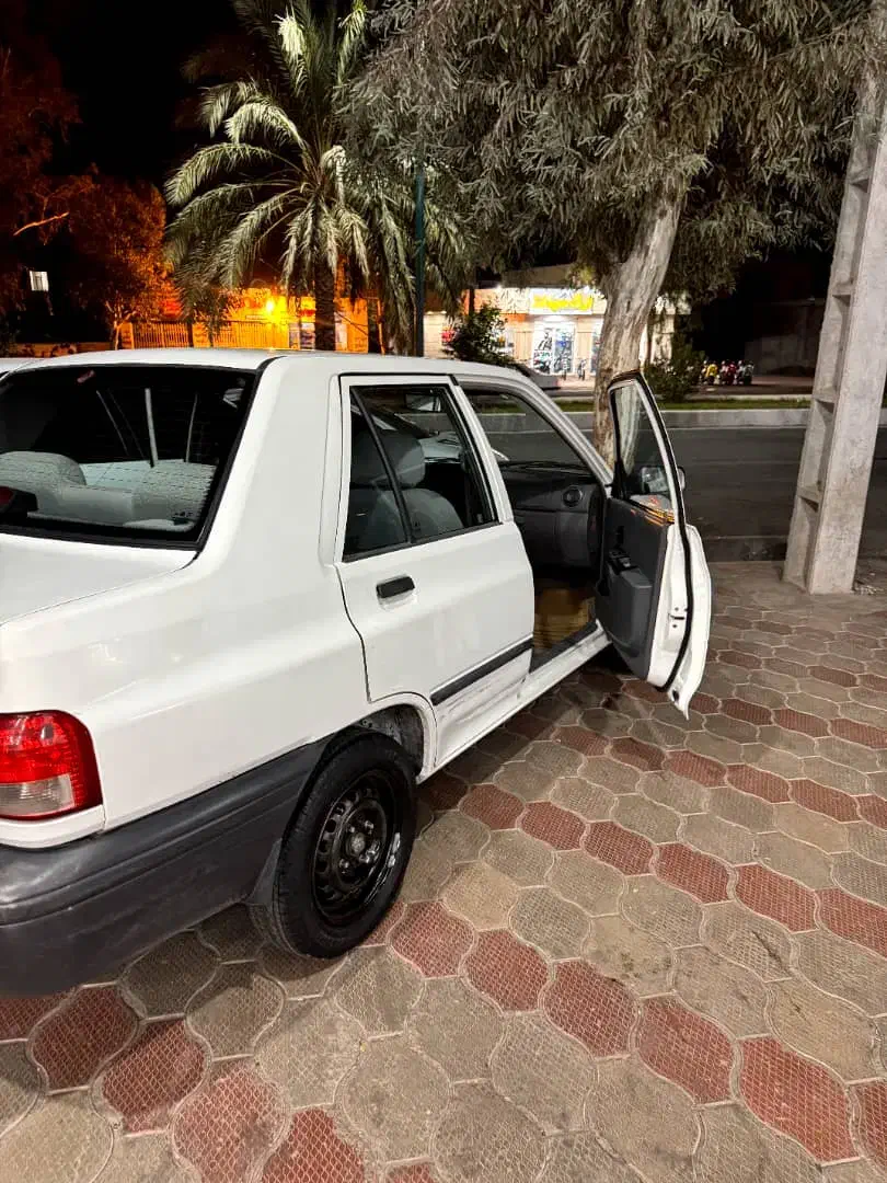 فروشی|خودرو سواری و وانت|بم, |دیوار