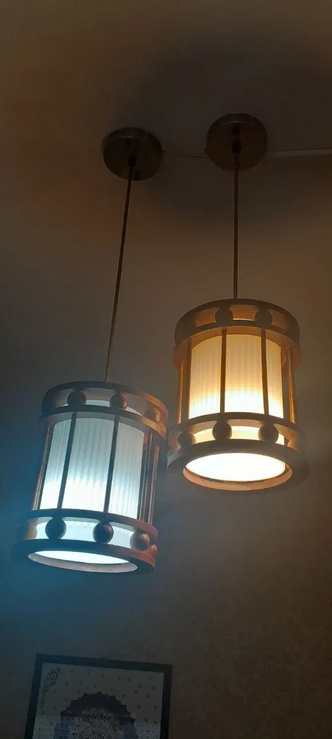 لوستر چوبی سالم|لوستر و چراغ آویز|بندر ماهشهر, |دیوار