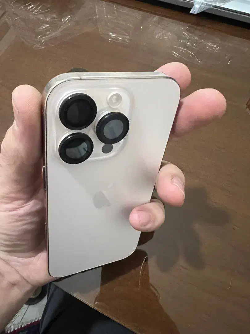 ۱۶ پرو شرکتی zaa پک اصلی|موبایل|تبریز, |دیوار