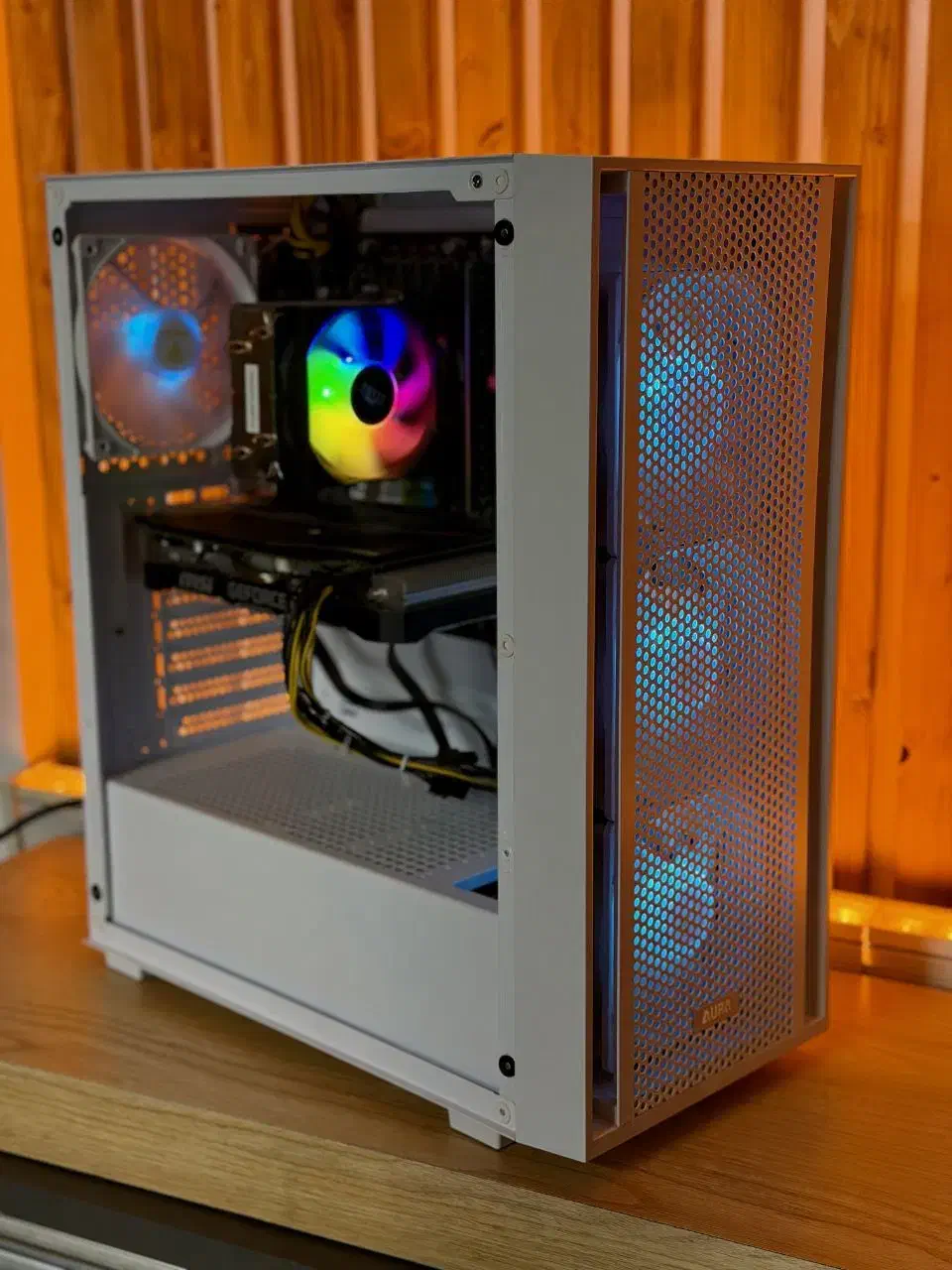 کیس گیمینگ با هشت گیگ گرافیک/ اقساطی 3.5%|رایانه رومیزی|تبریز, |دیوار