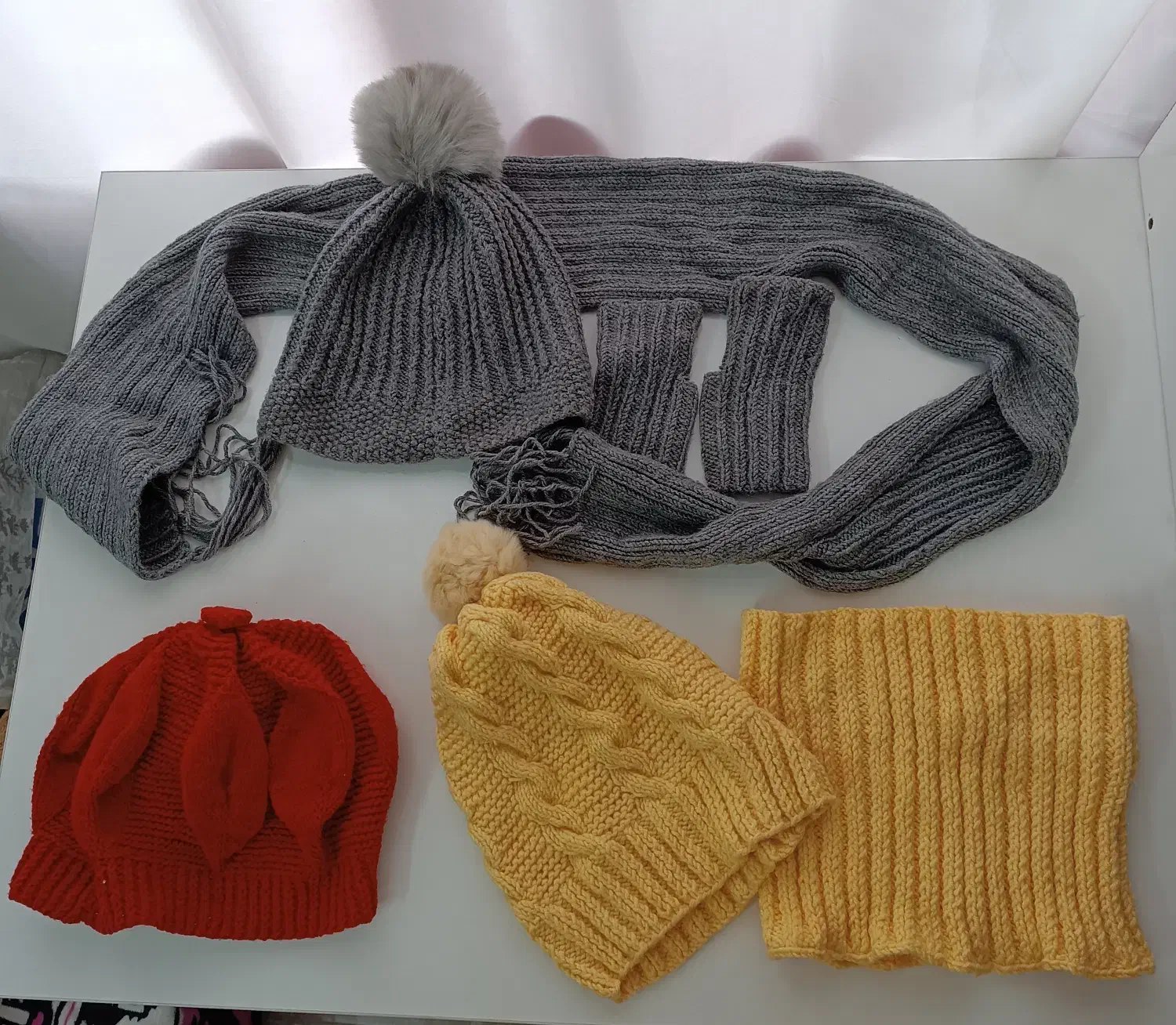 شال و کلاه|لباس|بابل, |دیوار