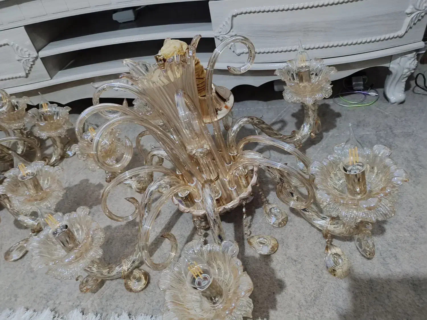 لوستر۶شعله خیلی تمیز|لوستر و چراغ آویز|مبارکه, |دیوار