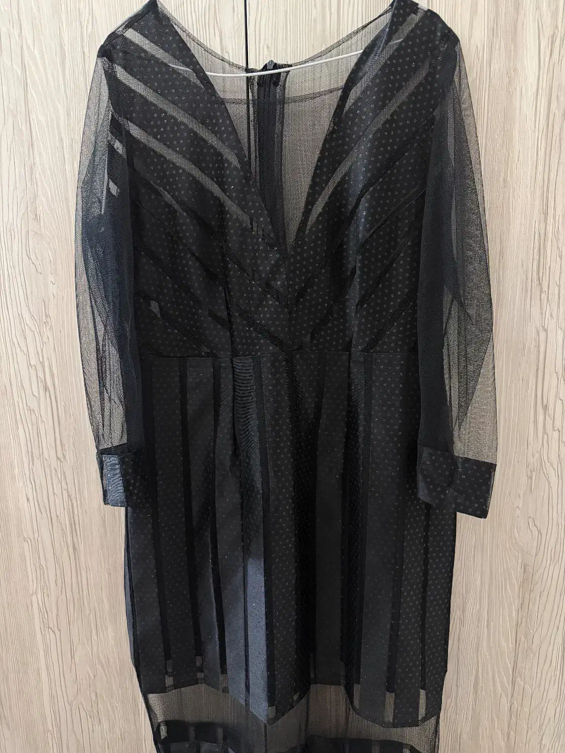 لباس مجلسی|لباس|اردبیل, |دیوار