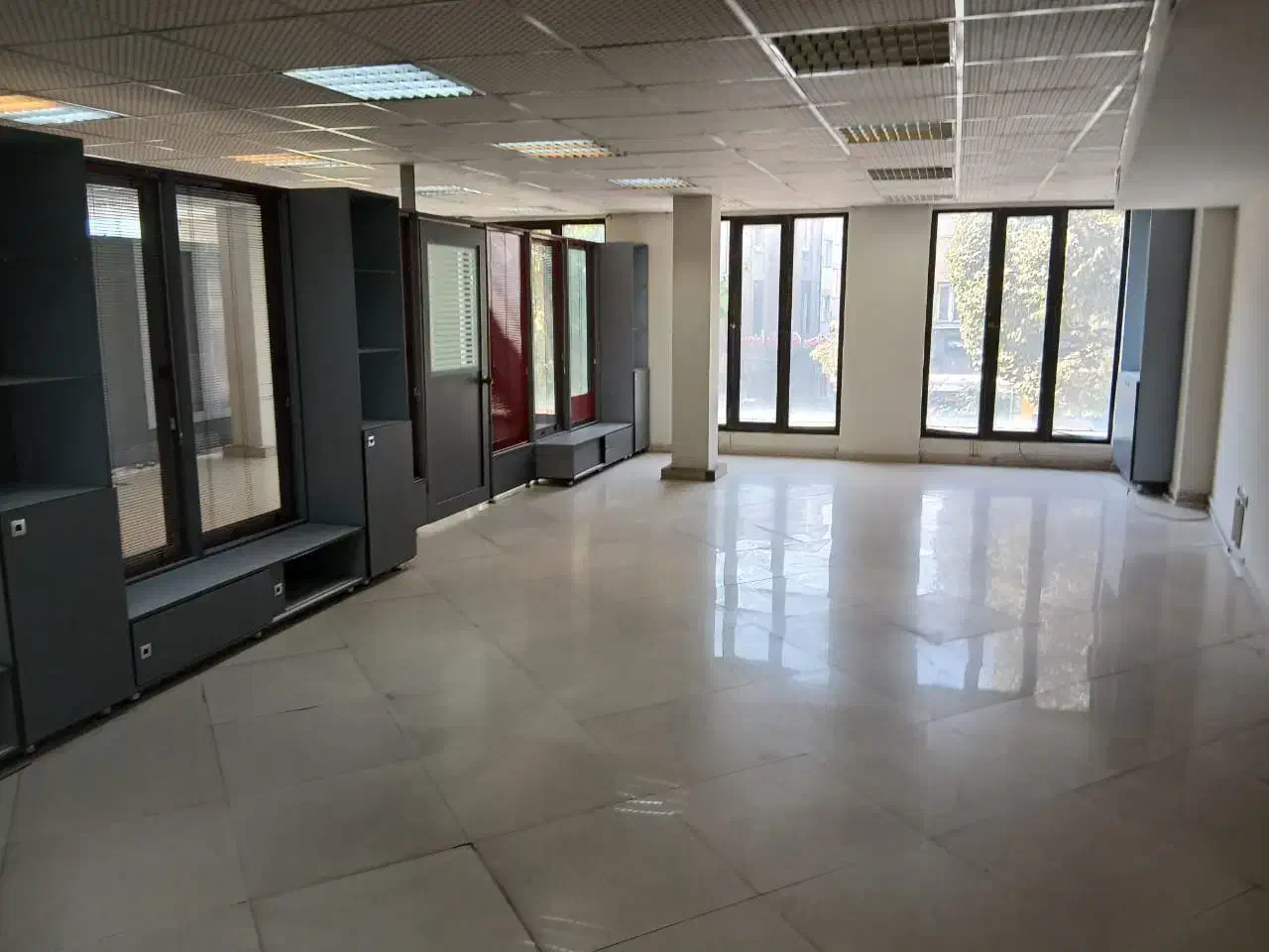 فردوسی،۱۳۰ متر ،فلت،سند اداری|اجارهٔ دفتر کار، اتاق اداری، مطب|تهران, لاله زار|دیوار