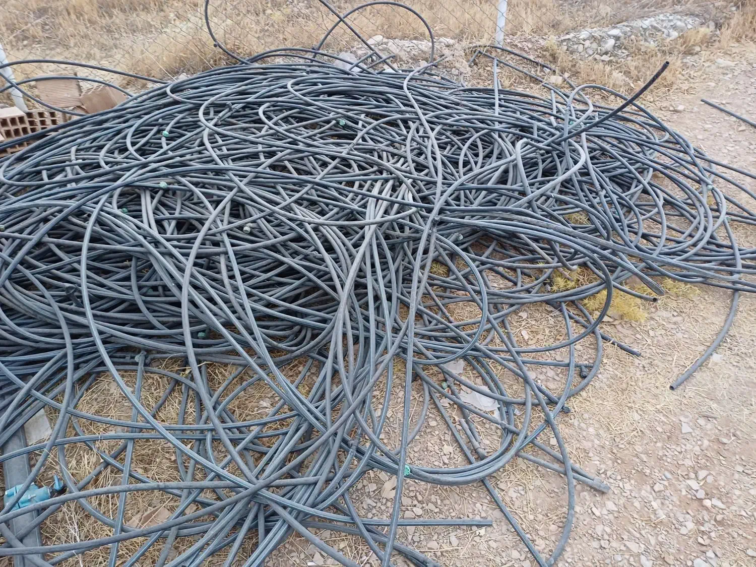 لوله اب|مصالح و تجهیزات ساختمان|چوار, |دیوار