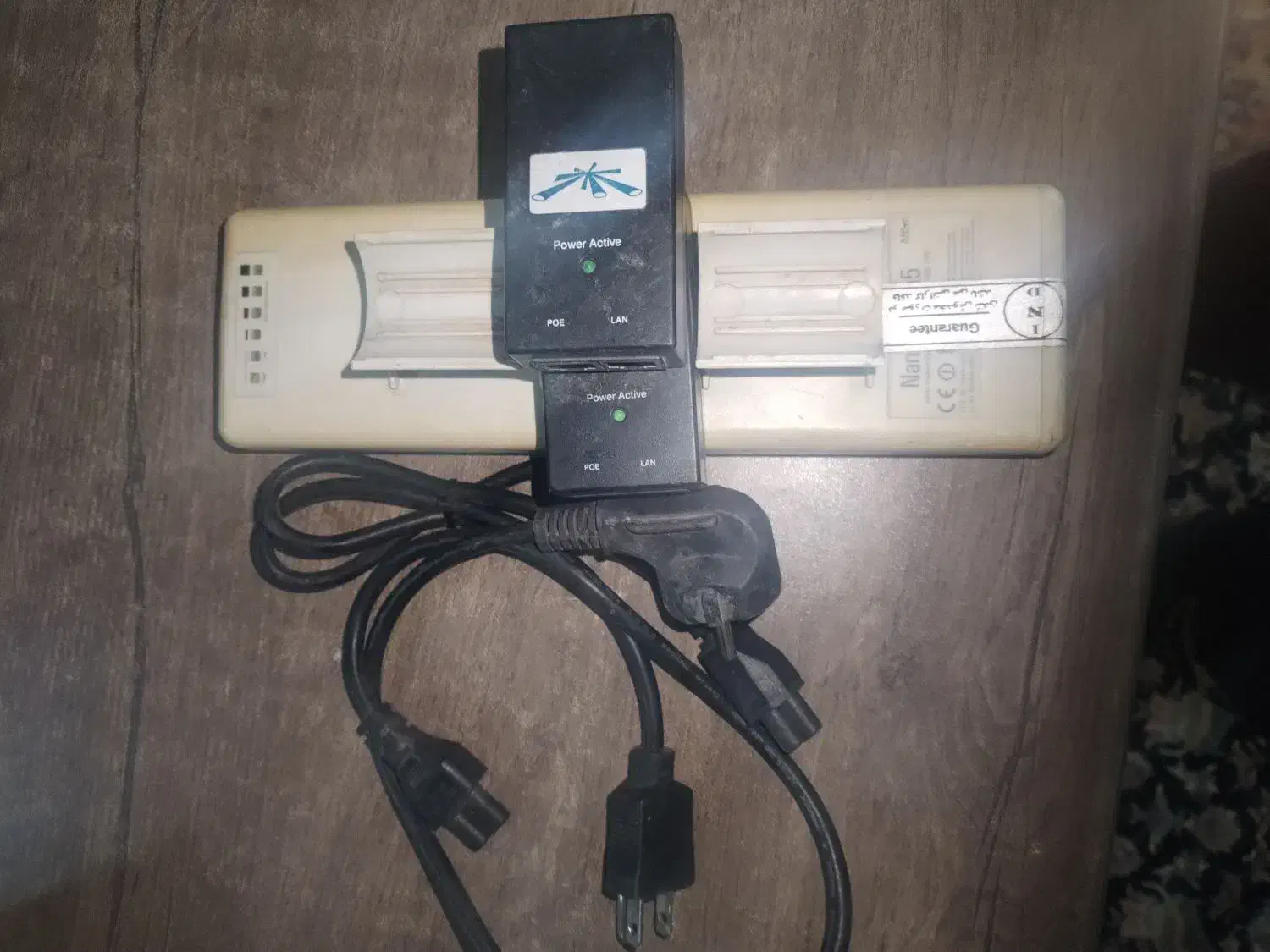 رادیو  ubnt و Poe آداپتور میکروتیک|مودم و تجهیزات شبکه|اسلام‌شهر, باغ فیض|دیوار