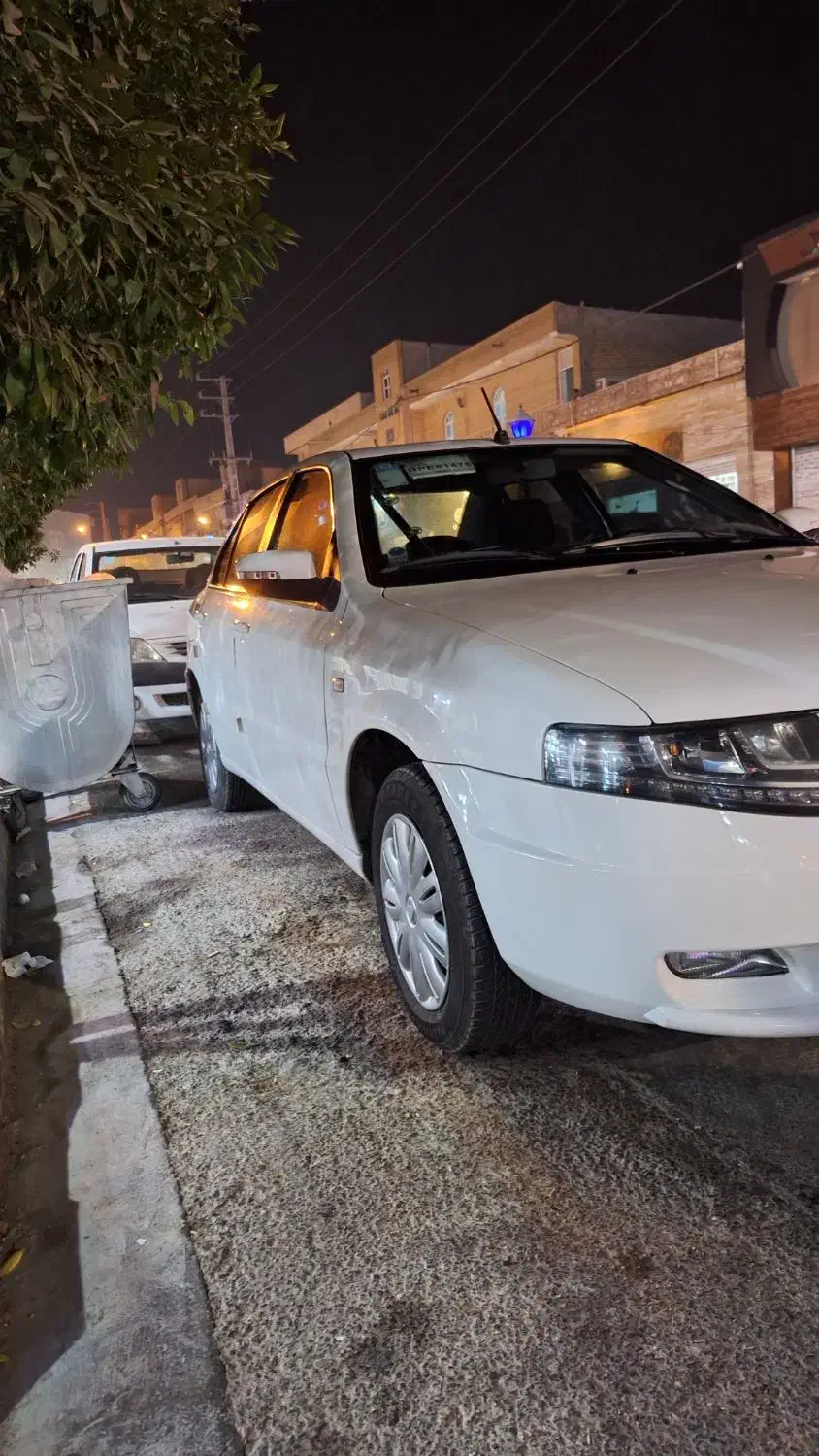 سورن پلاس ef7|خودرو سواری و وانت|شیراز, سیلو|دیوار