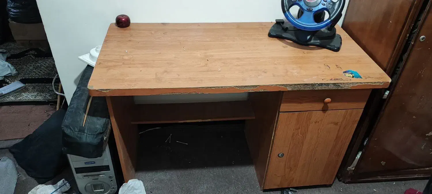 میز تحریر جادار|میز تحریر و کامپیوتر|خرمشهر, |دیوار