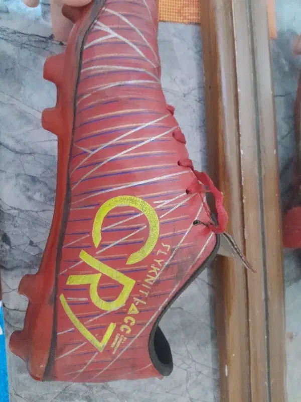 استوک سایز ۴۲ کف ژله ای|کیف، کفش، کمربند|پرند, فاز ۵|دیوار