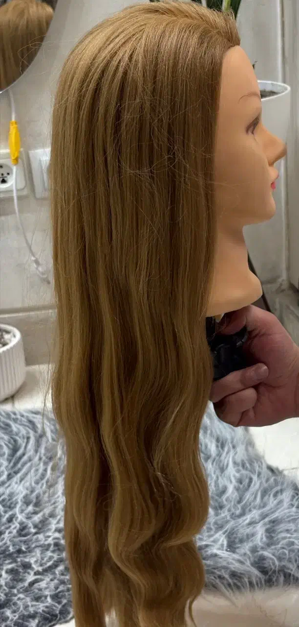 کله مانکن|آرایشگاه و سالن‌های زیبایی|همدان, |دیوار