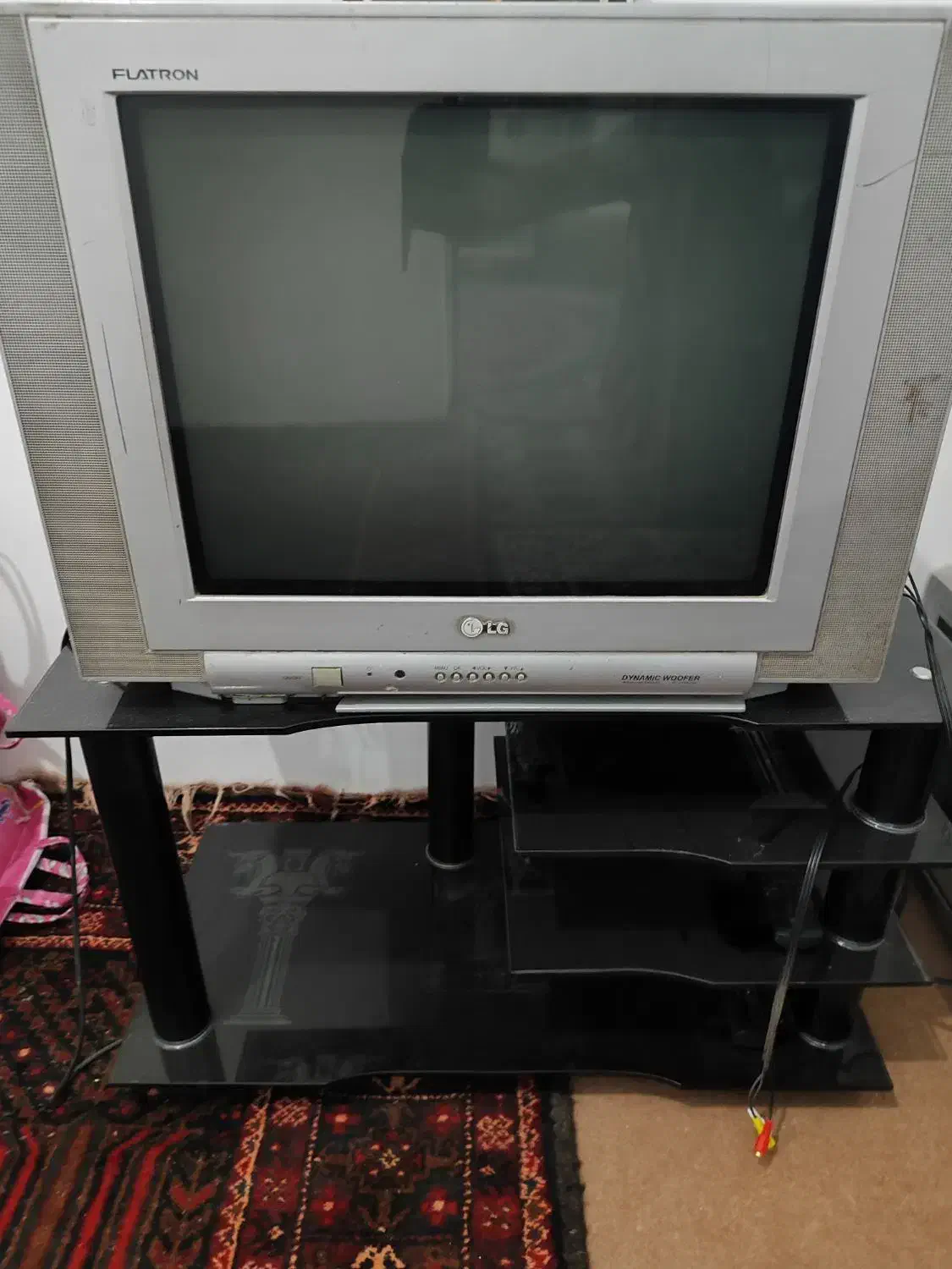 تلویزیون و میز تلویزیون|تلویزیون و پروژکتور|زاهدان, |دیوار