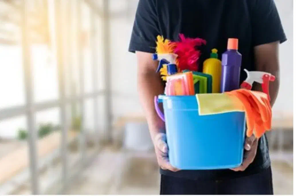 خدمات و نظافت راه پله وپارکینگ و مشاعات رنگین کمان|خدمات نظافت|مشهد, شهرک امام هادی (شهرک غرب)|دیوار