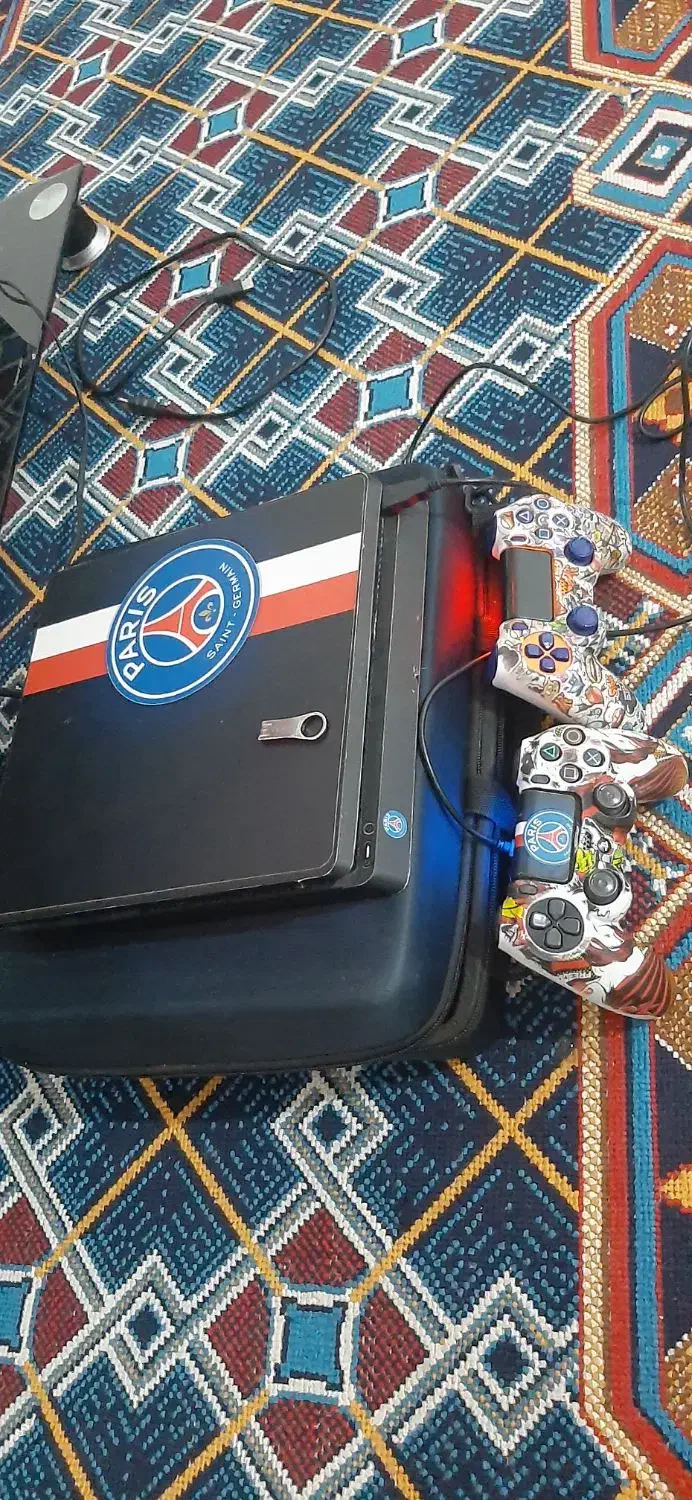 پی اس ۴ اسلیم  ۱ ترا  کپی خور دسیک خور|کنسول، بازی ویدئویی و آنلاین|کهنوج, |دیوار