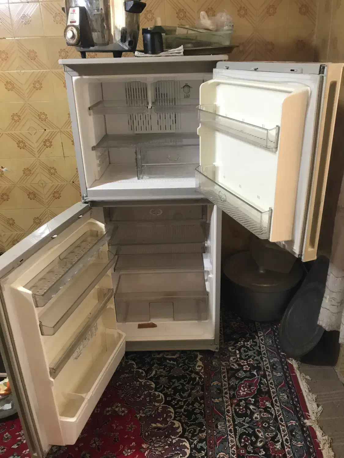 یخچال کوچک|یخچال و فریزر|شیروان (خراسان), |دیوار