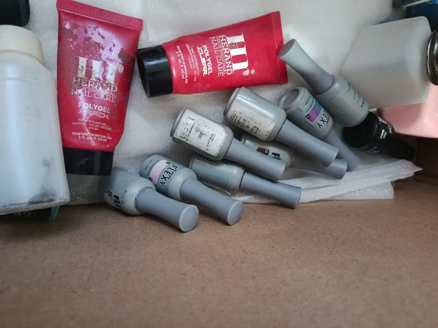 وسایل کاشت ناخن کامل کامل صفر تا صد نو نو|آرایشی، بهداشتی، درمانی|الیگودرز, |دیوار