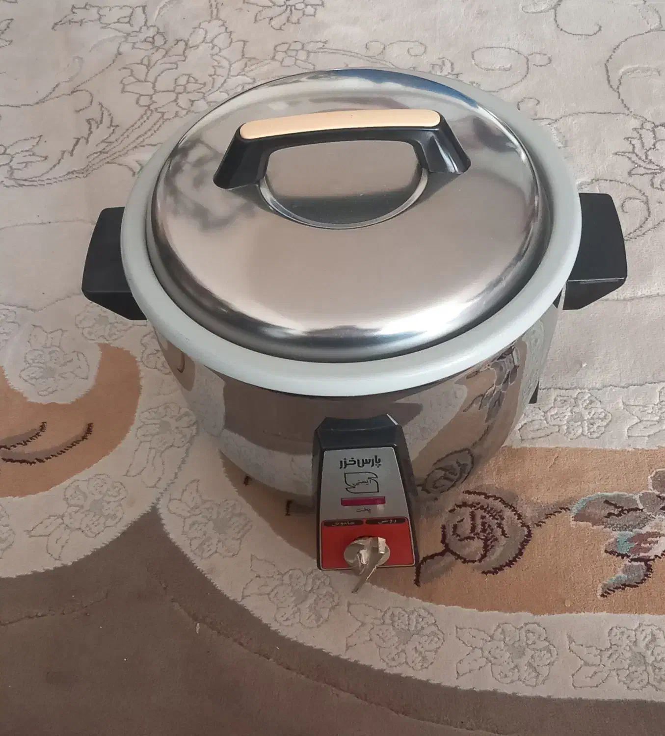 ارامپز . زودپز . پلوپز . قابلمه|ظروف پخت‌وپز|اردبیل, |دیوار