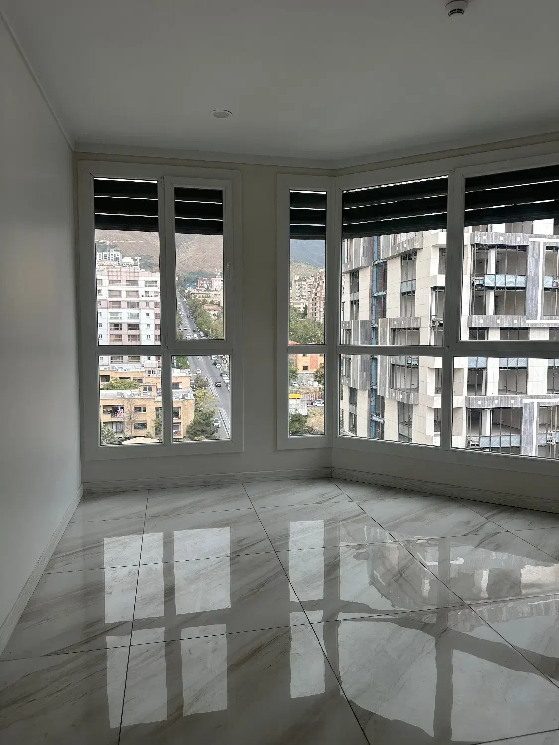 زعفرانیه/۸۰ متر/طبقات بالا/کلید نزد املاک/سنداداری|اجارهٔ دفتر کار، اتاق اداری، مطب|تهران, زعفرانیه|دیوار