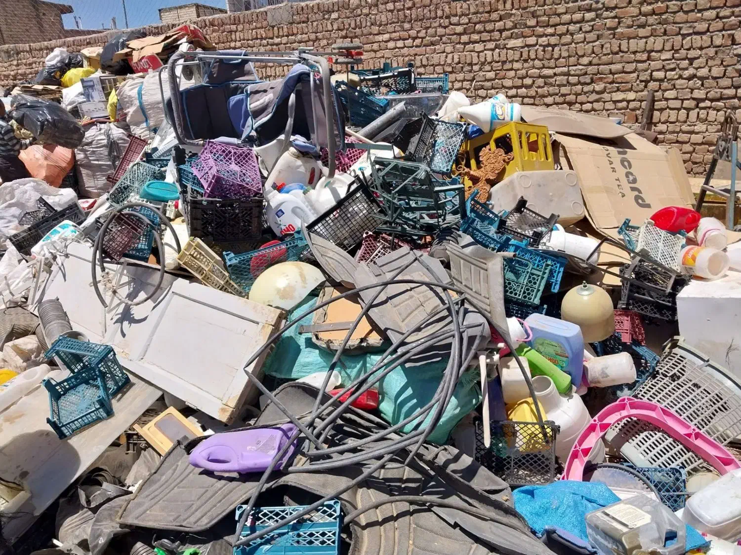 خریدار ضایعات|خدمات پیشه و مهارت|بیرجند, |دیوار