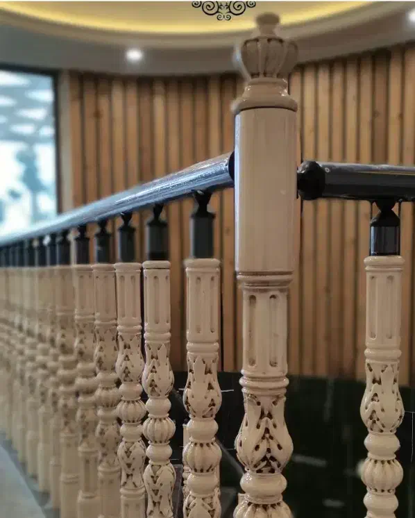 نرده استیل.نرده چوبی. نرده پلمیری.نرده آهنی|خدمات پیشه و مهارت|ارومیه, |دیوار