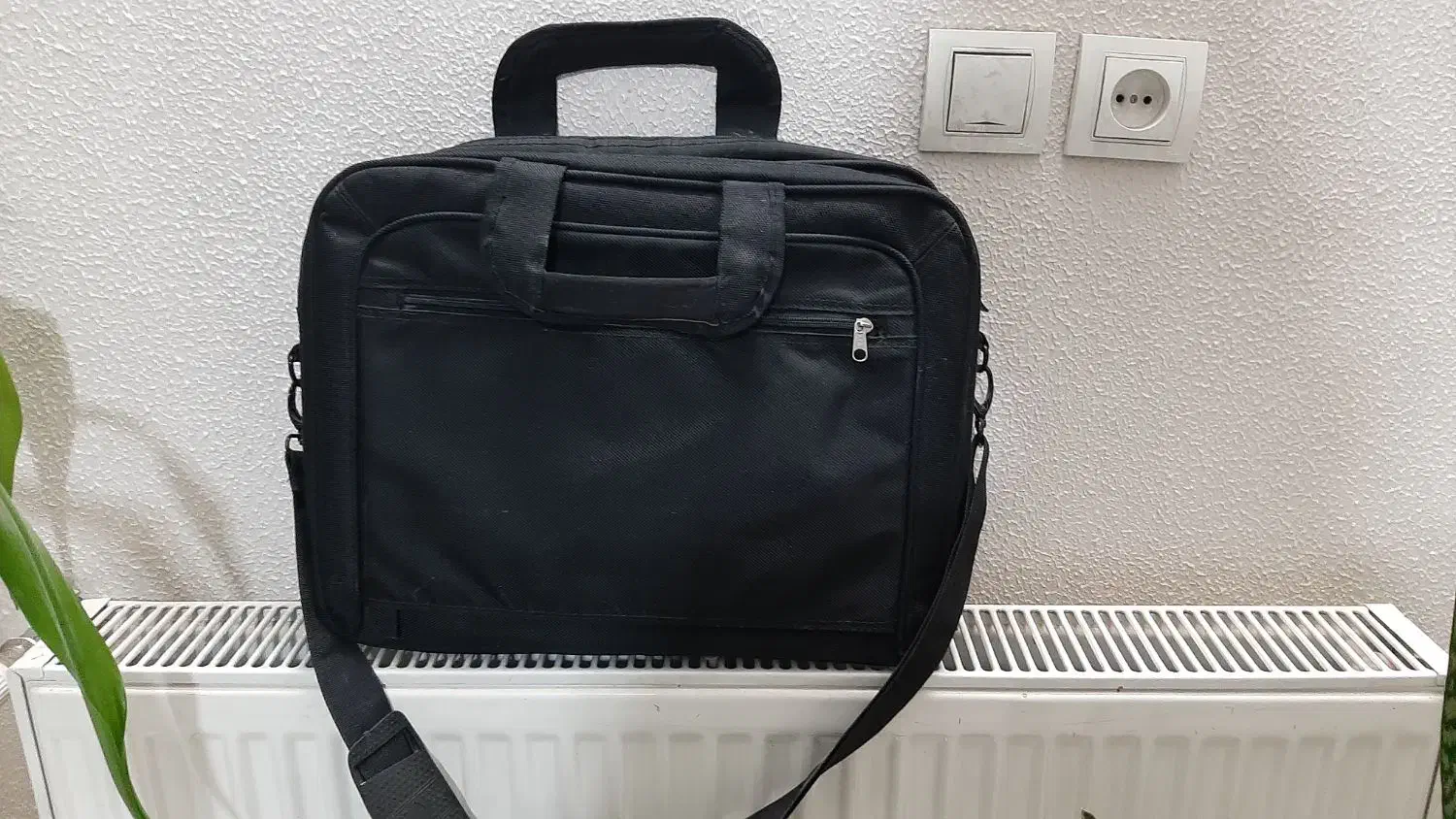 کیف لپ تاپ|کیف، کفش، کمربند|شاهین‌شهر, شهرک هشت بهشت|دیوار