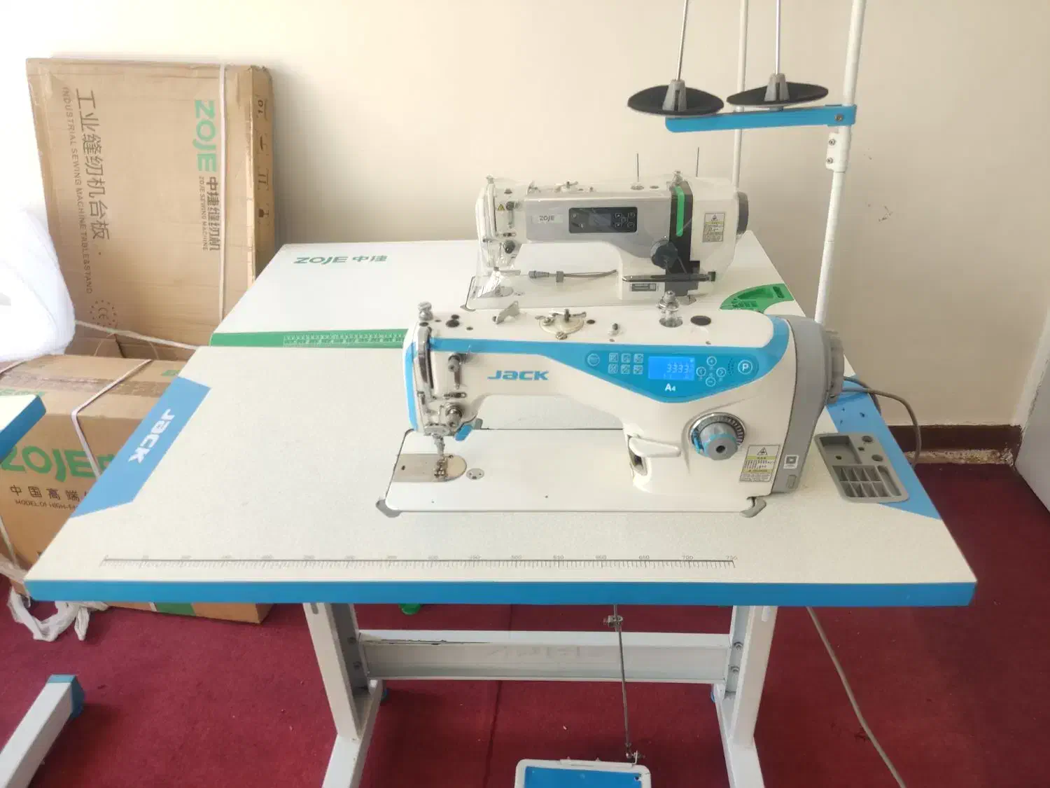 چرخ خیاطی راسته دوز ضخیم دوز A4H فول اتومات|چرخ خیاطی و ریسندگی|تهران, جوادیه|دیوار