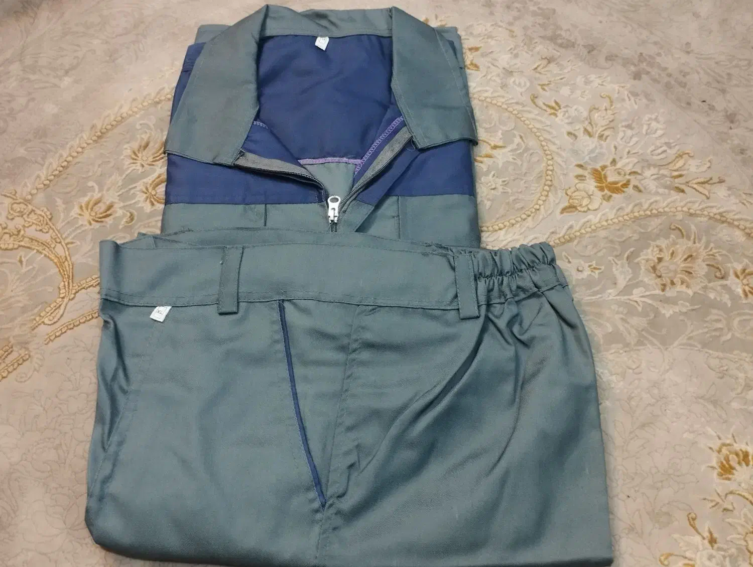 فروش کفش و لباس کار|لباس|فولادشهر, مسکن مهر فولادشهر|دیوار