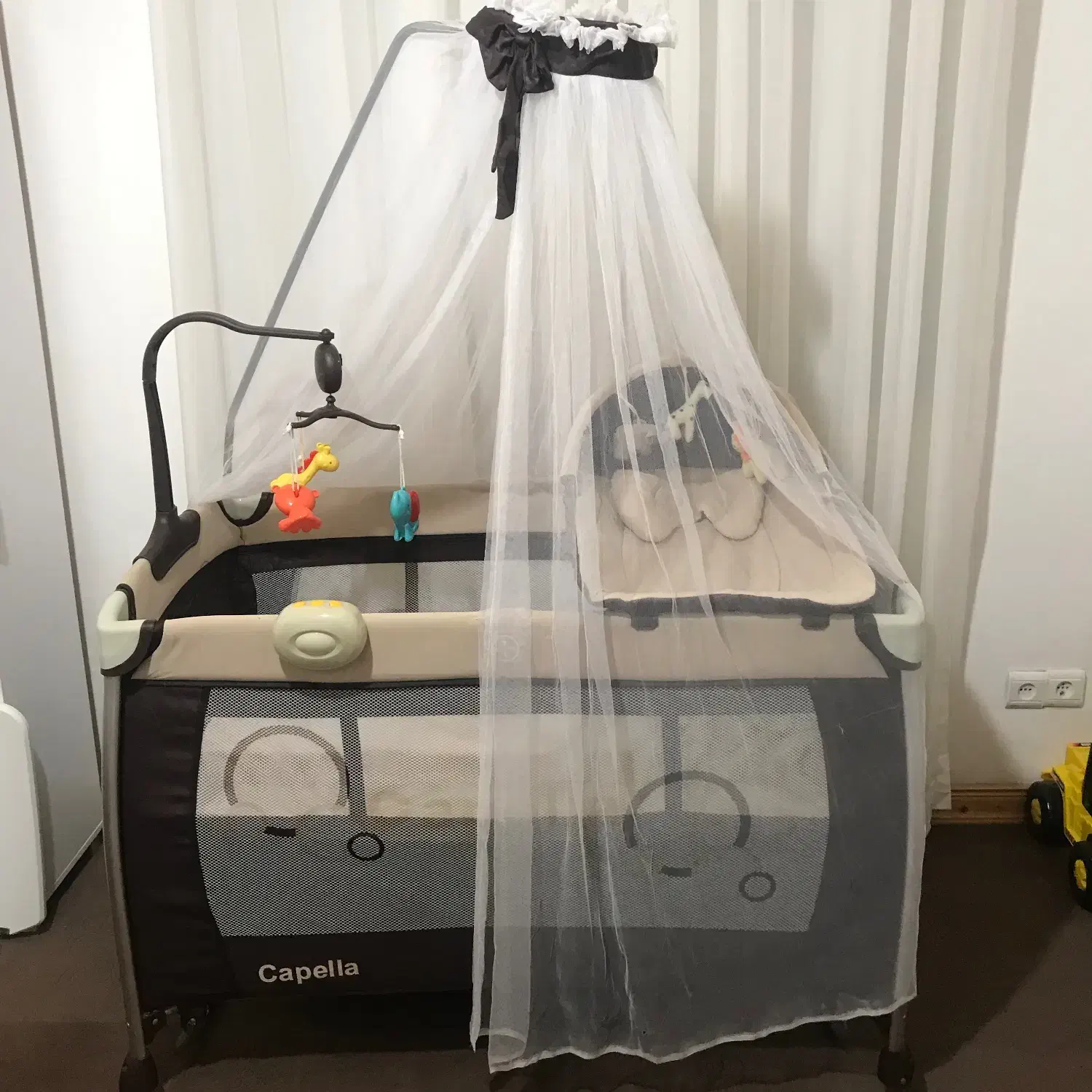 تخت وپارک کودک|اسباب و اثاث بچه|فریدونکنار, |دیوار