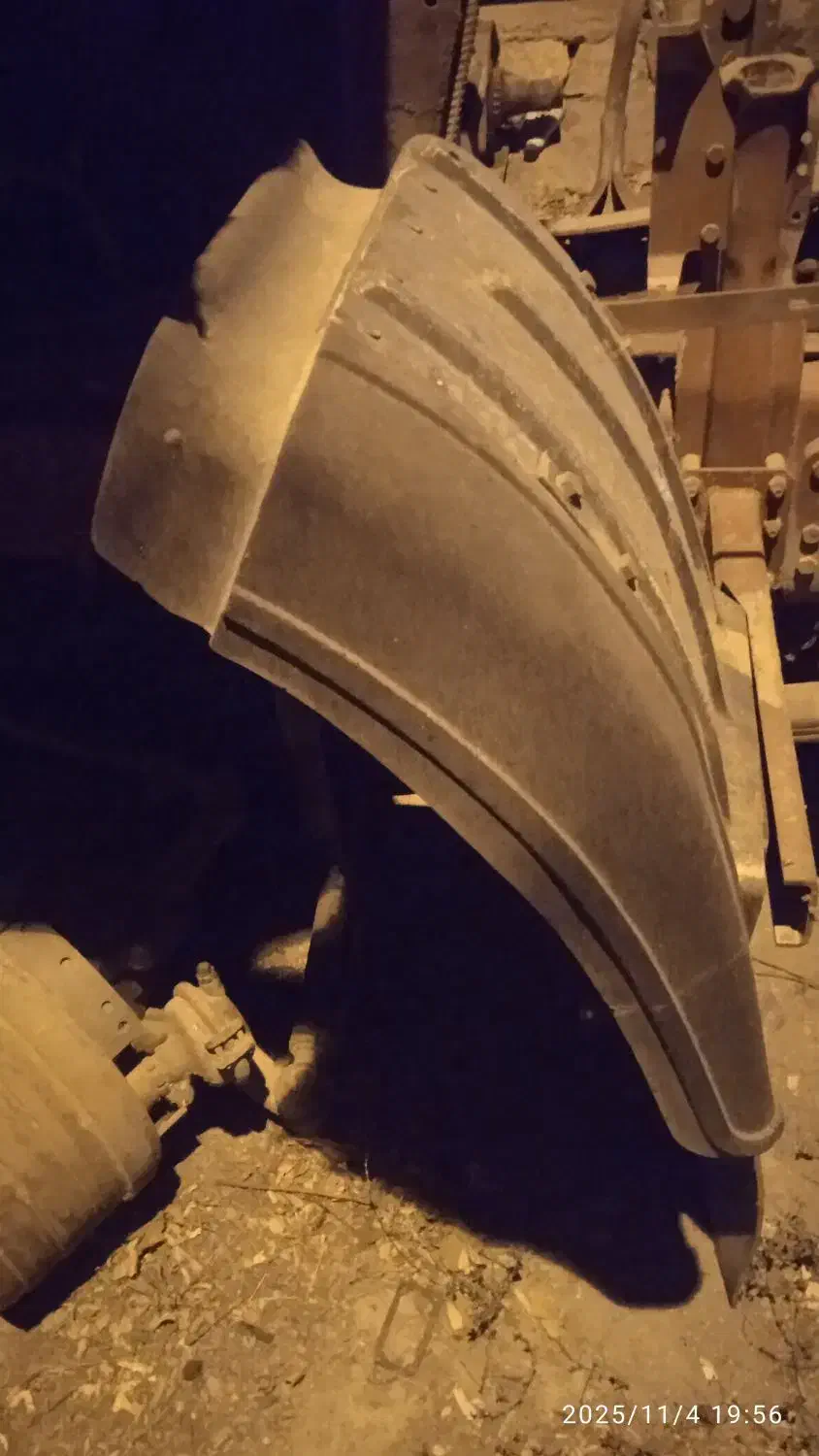 اویکو ۳۳۰ اوراقی|خودرو سنگین|لنجان, |دیوار