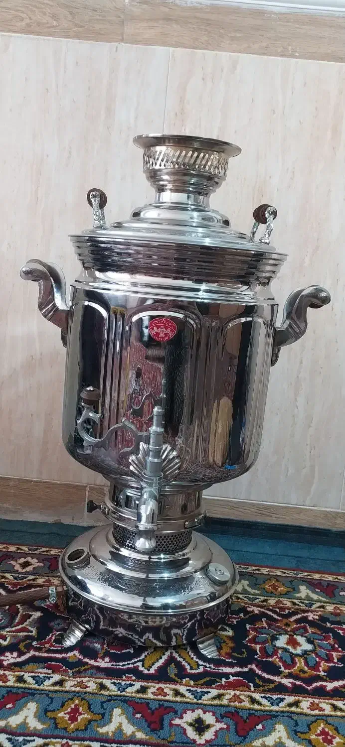 سماور بزرگ|سماور، چایساز، قهوهساز|همدان, |دیوار