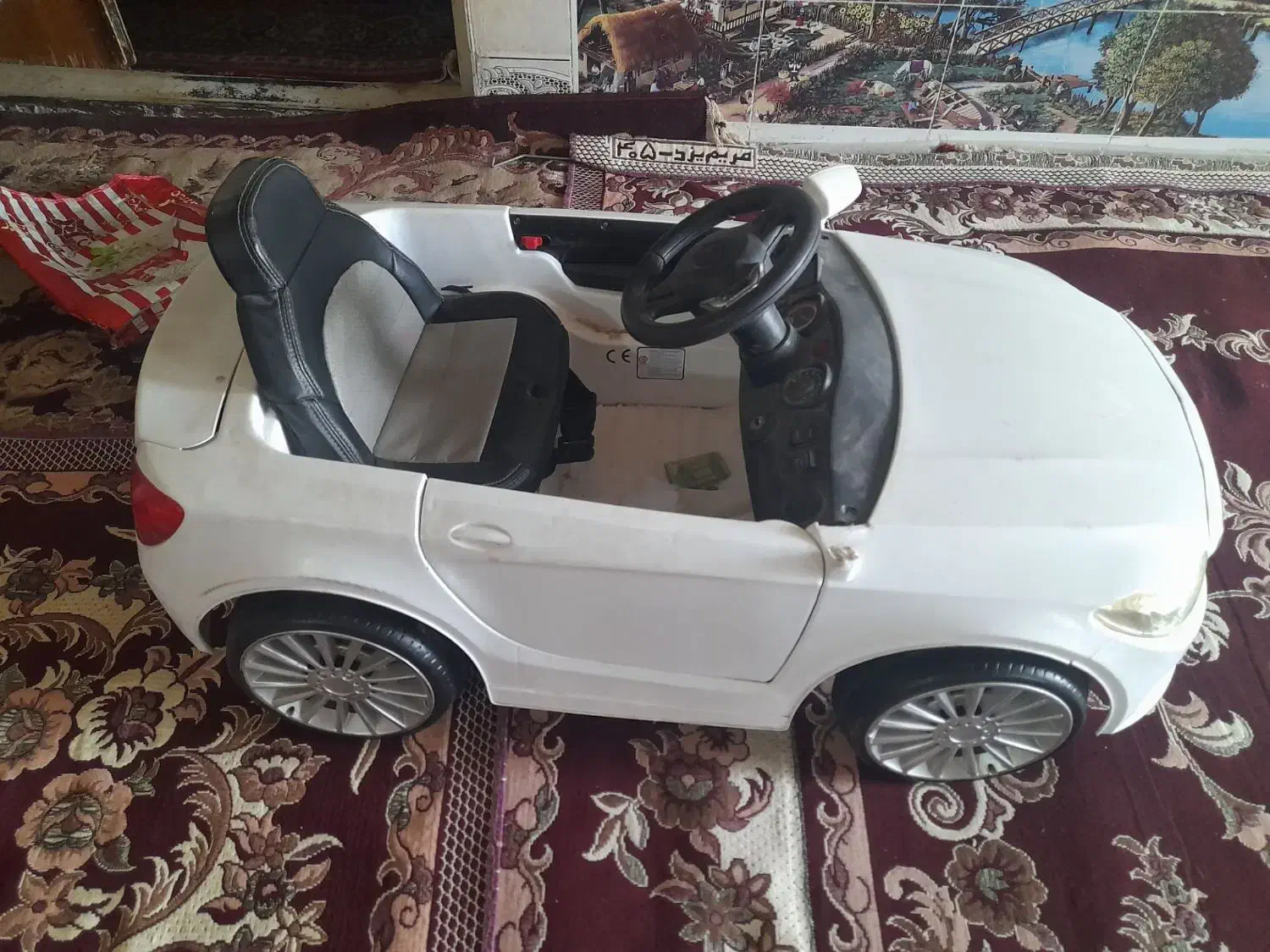 ماشین شارژی|اسباب‌بازی بچه|تربت‌حیدریه, پائین ولایت|دیوار