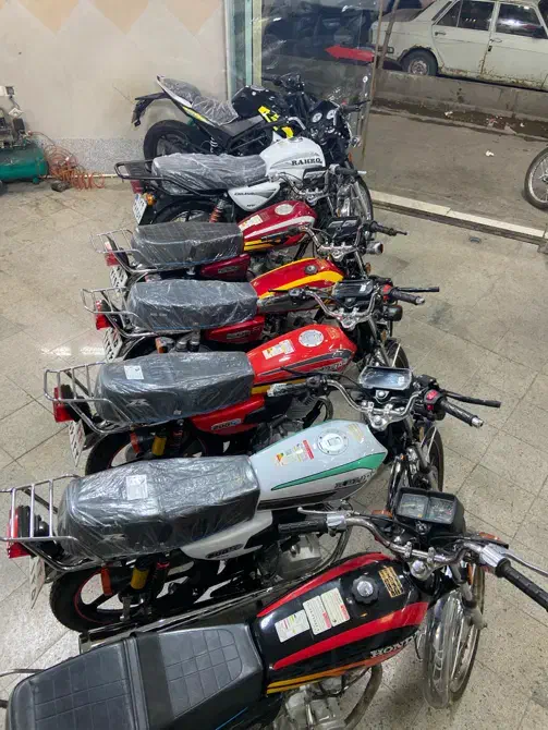 انواع موتور کارکرده /صفر|موتورسیکلت|قم, پشت انبار نفت|دیوار