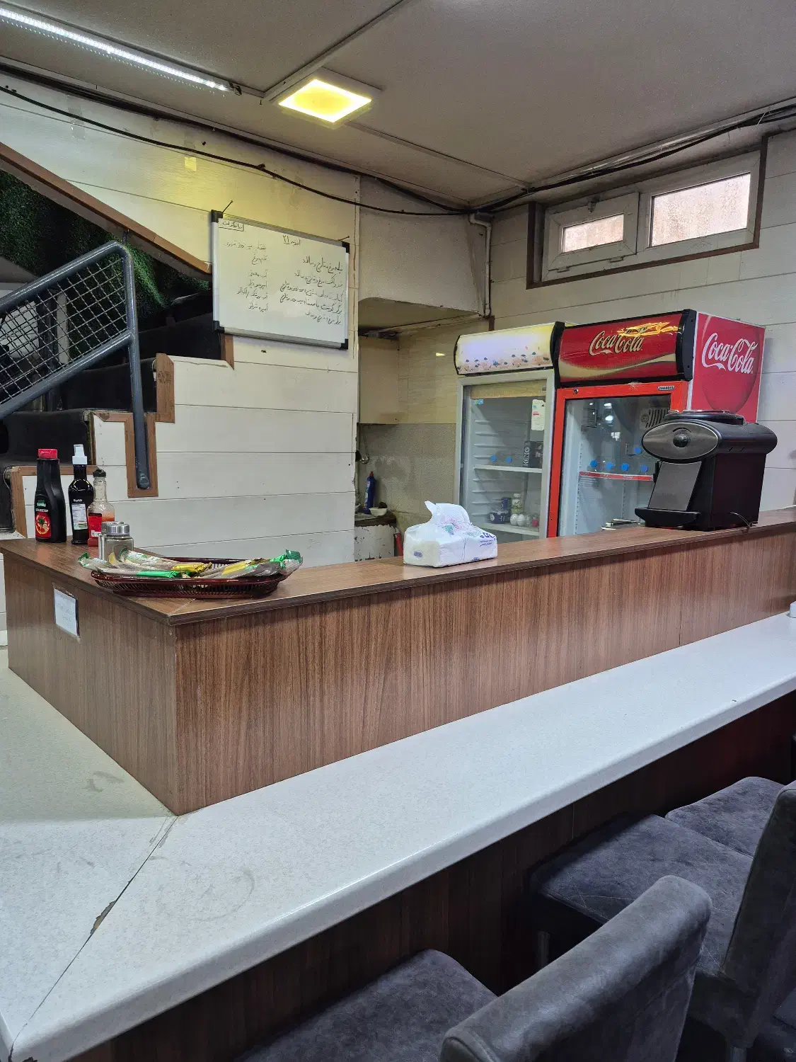 اجاره بوفه باشگاه بدنسازی|اجارهٔ مغازه و غرفه|تهران, فردوس|دیوار