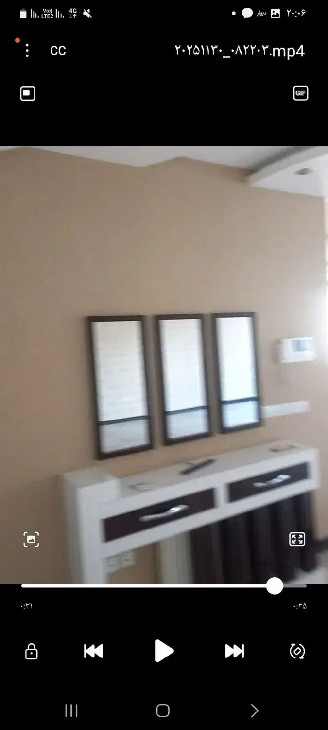 میز شوفاژو زیر تلویزیون یه بوفه هم دادم|بوفه، ویترین، کنسول|اردبیل, |دیوار