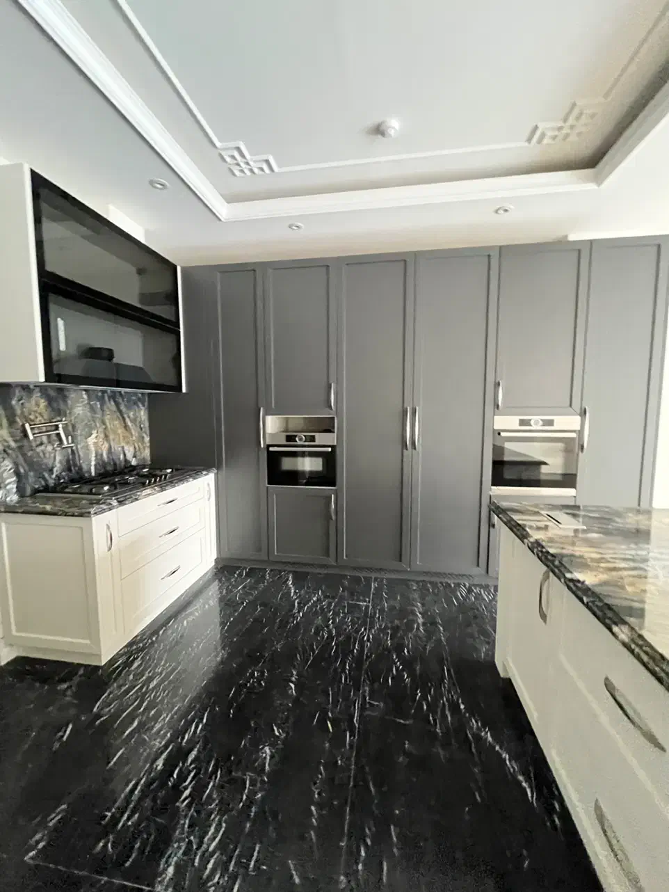 فرشته ۳۰۰ متر مدرن کلیدنخورده