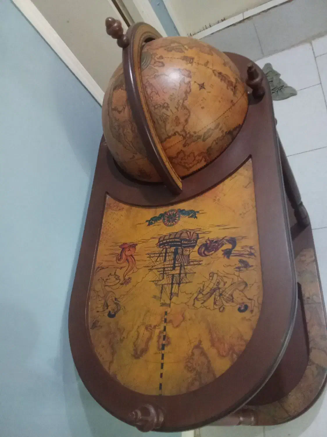 میز بار کره کاملا نو|مبلمان خانگی و میز عسلی|گرگان, |دیوار