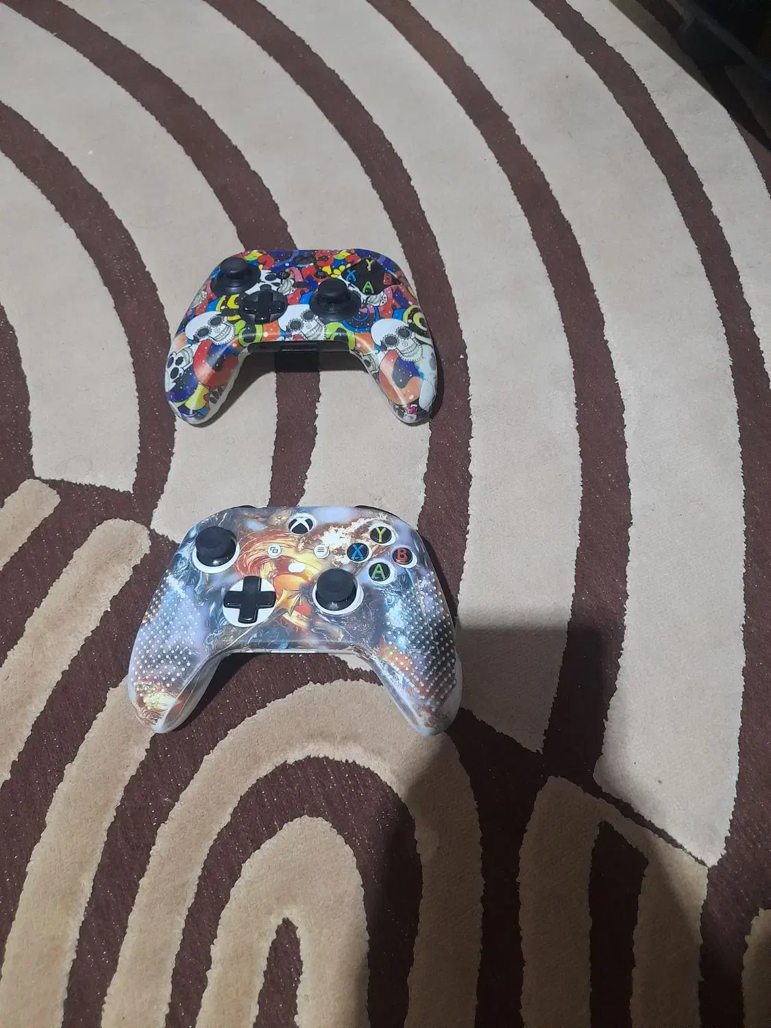 ایکس باکس|کنسول، بازی ویدئویی و آنلاین|پیشوا, |دیوار