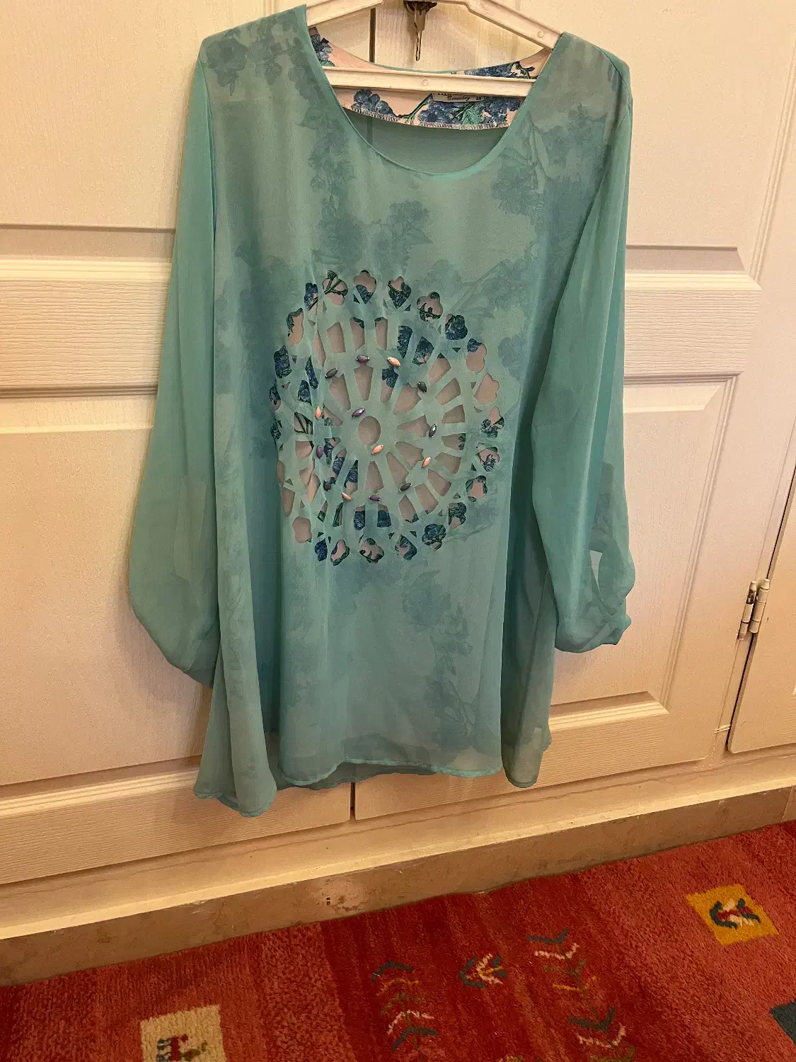 لباس|لباس|تهران, درکه|دیوار