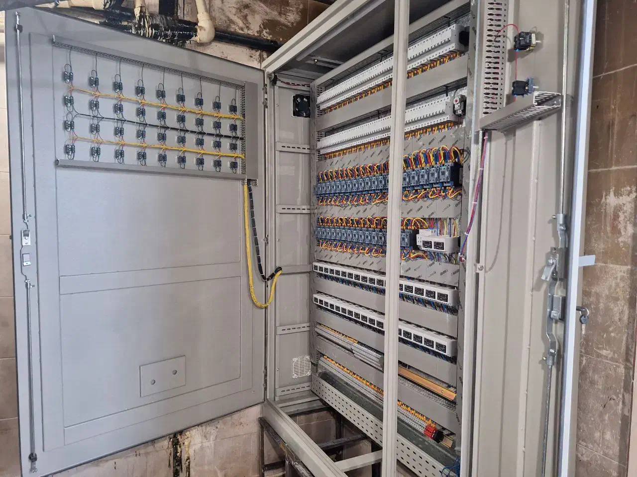 استخدام برقکار صنعتی و ساختمان|استخدام صنعتی، فنی، مهندسی|اردبیل, |دیوار