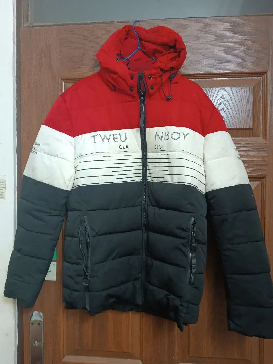 کاپشن|لباس|بندر امام خمینی, |دیوار