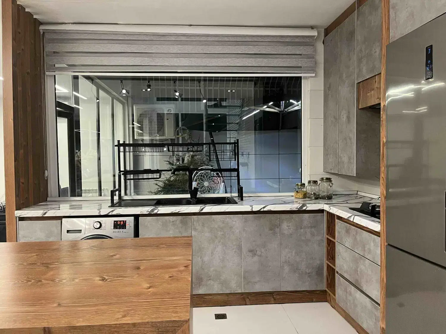 اجاره سوییت آپارتمان های مبله، تمیز با قیمت مناسب|اجارهٔ کوتاهمدت آپارتمان و سوئیت|تهران, فلسطین (میدان انقلاب)|دیوار