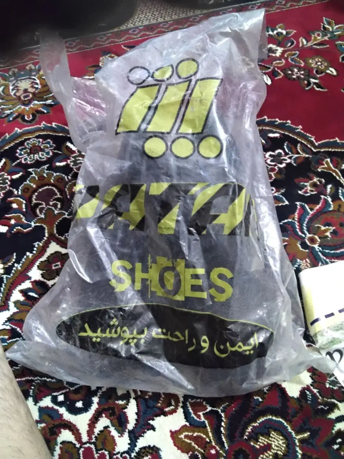 فروش یک عدد کفش ایمنی|کیف، کفش، کمربند|اهواز, شهرک نفت|دیوار