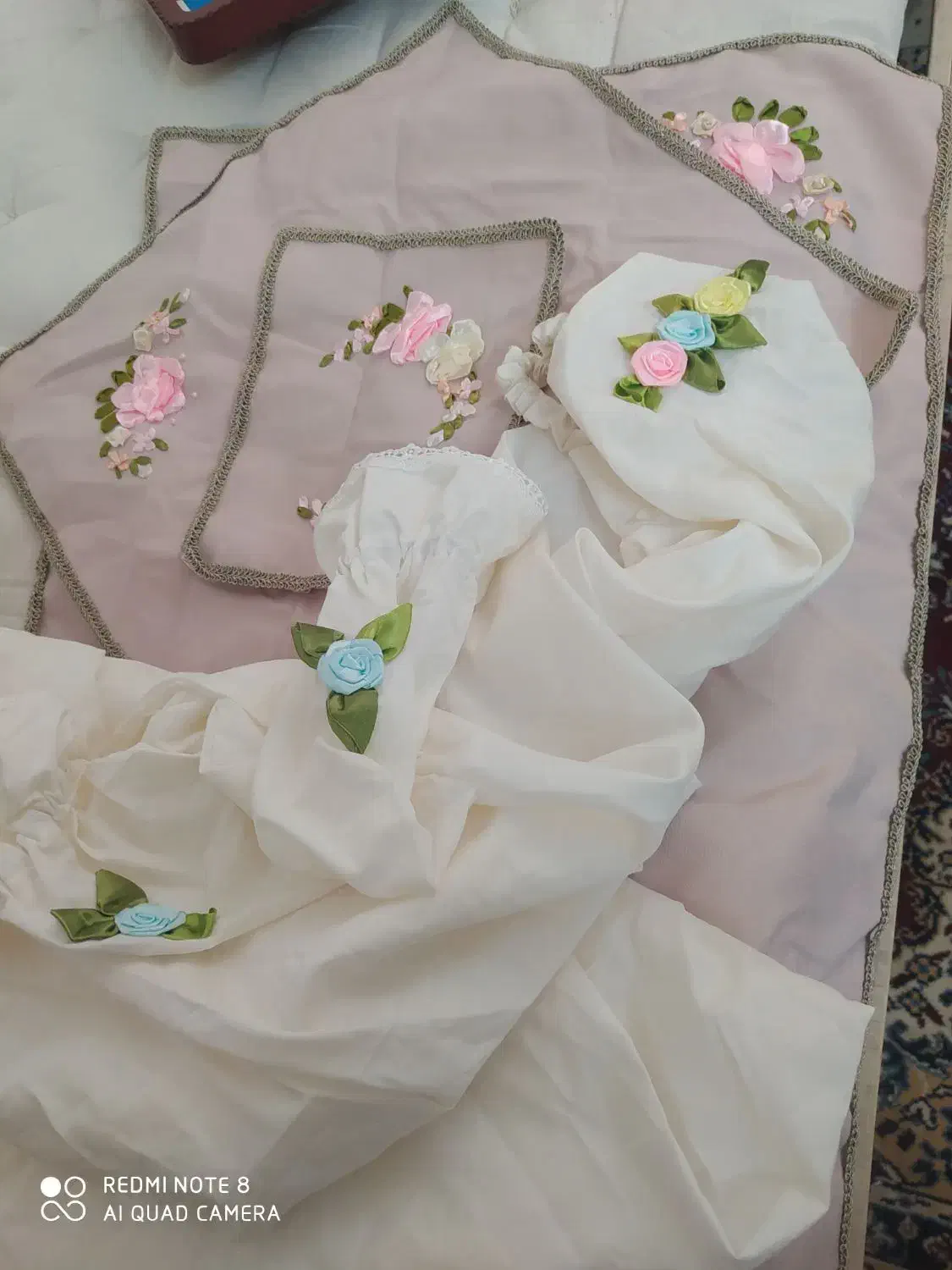 سجاده و چادر نماز|لباس|نجفآباد, دلگشا|دیوار