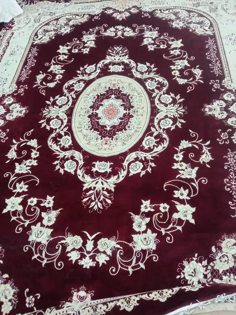 فرش ۱۲ متری در حد نو کاملا سالم|فرش|بروجرد, |دیوار