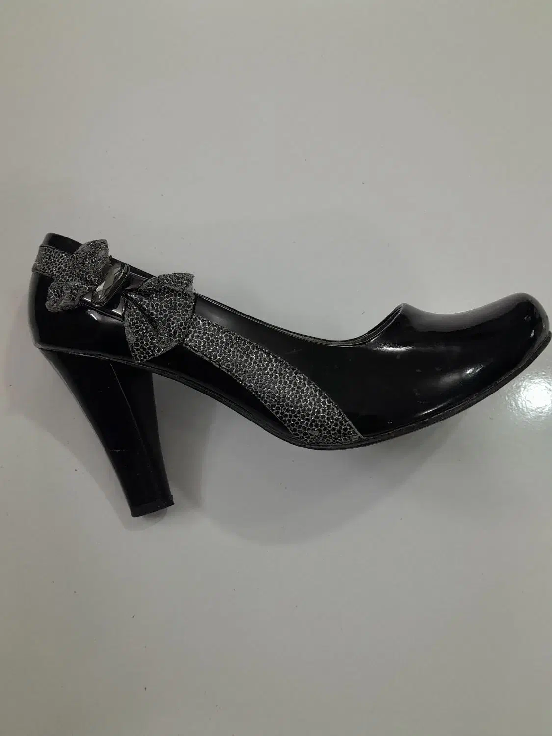 کفش مجلسی|کیف، کفش، کمربند|بیرجند, |دیوار