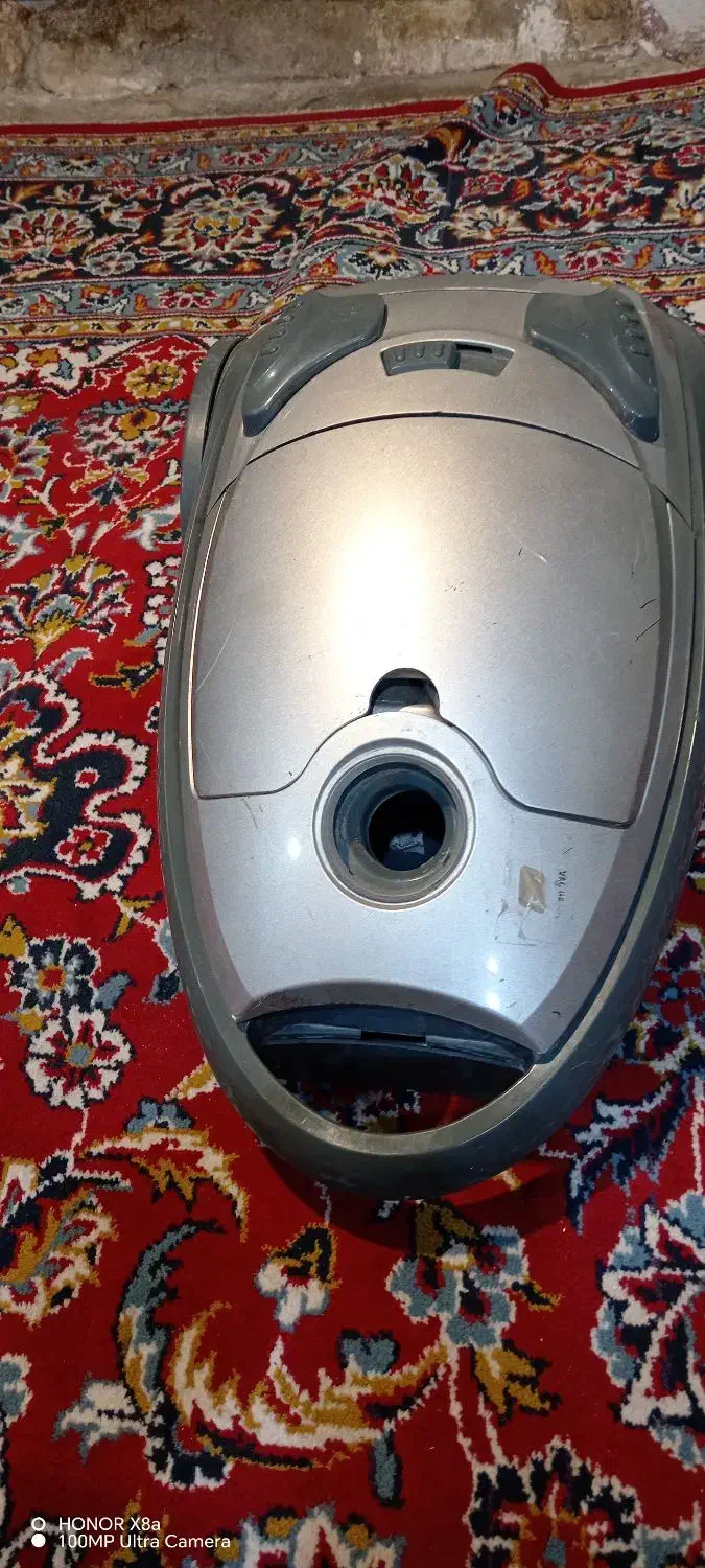 جارو برقی بدون لوله و کیسه|جاروبرقی، جارو شارژی، بخارشو|قروه, |دیوار