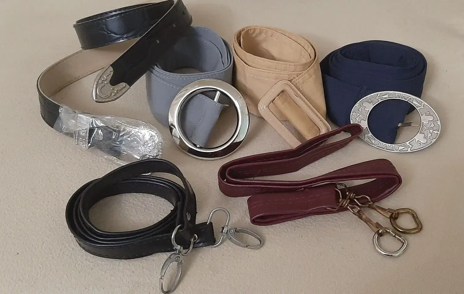 کمربند و بندکیف|کیف، کفش، کمربند|شیراز, فرگاز|دیوار