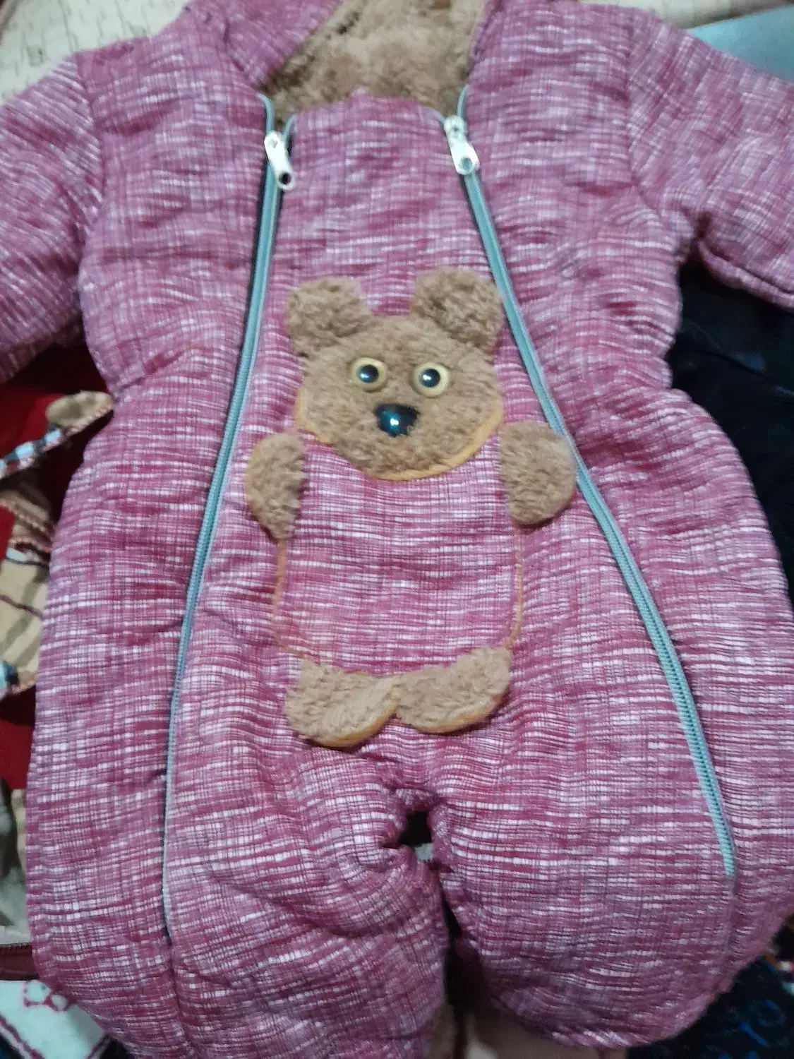 یه سرهمی دخترانه فروش میرسد|کفش و لباس بچه|بیجار, |دیوار